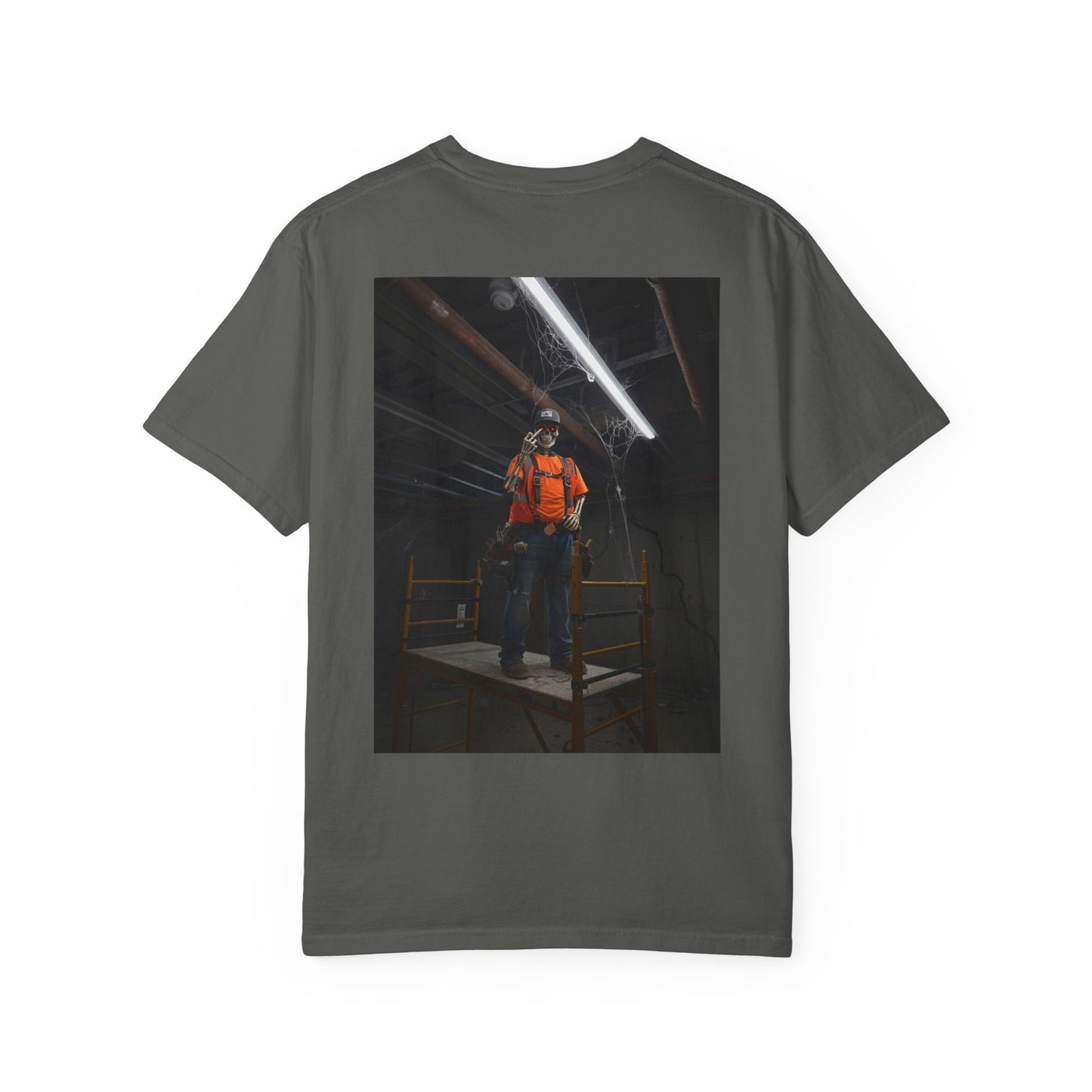 Skeleton tbar guy on a scaffold with top locks - shirt