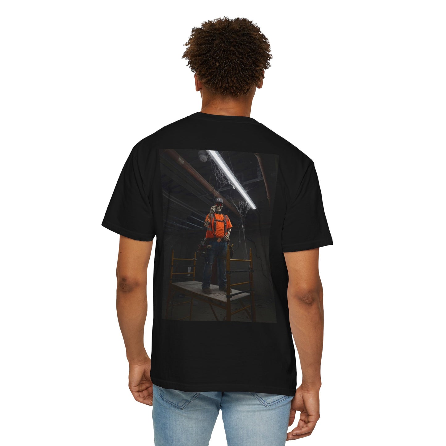 Skeleton tbar guy on a scaffold with top locks - shirt